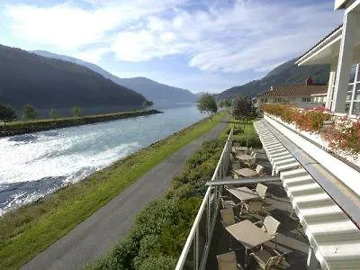 Loenfjord 3* Loen