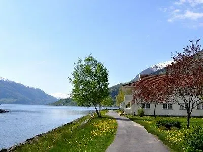 Hotel Loenfjord