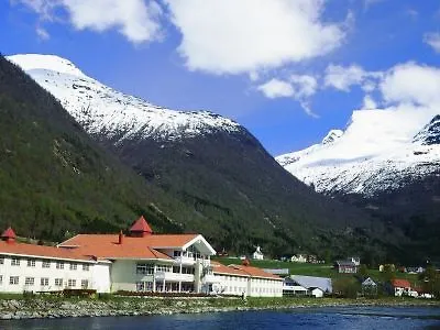 Loenfjord Hotel