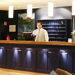 Hotel Loenfjord